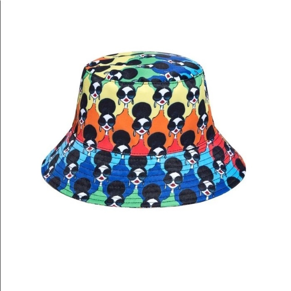 ALICE + OLIVIA - LIYA REVERSIBLE BUCKET HAT